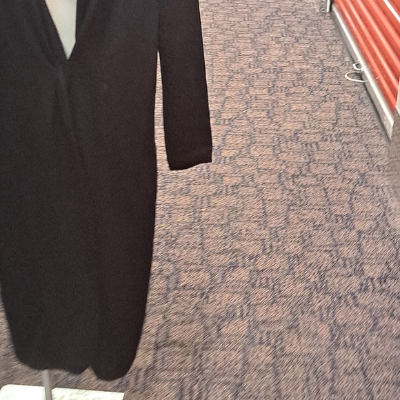 ST. John for Neiman Marcus - Picture 4 of 13